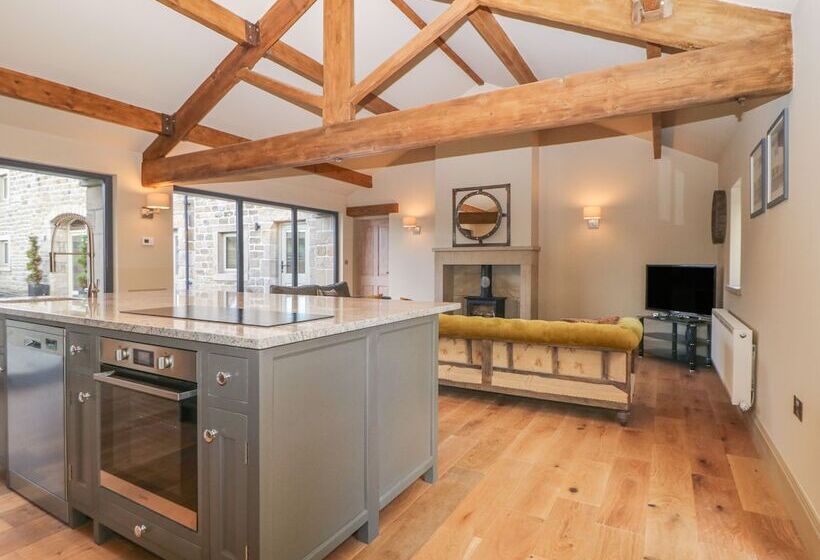 The Old Shippon Mews