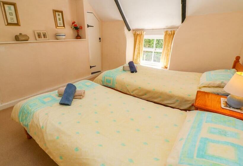 The Thatched Cottage