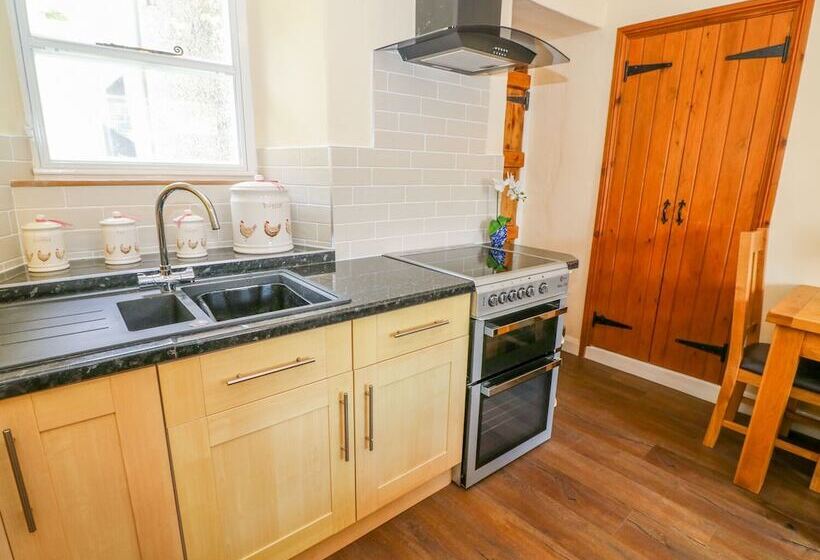 Tilberthwaite Farm Cottage