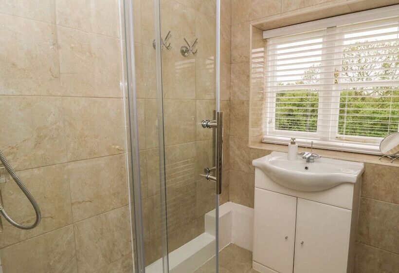 Warren House Cottage