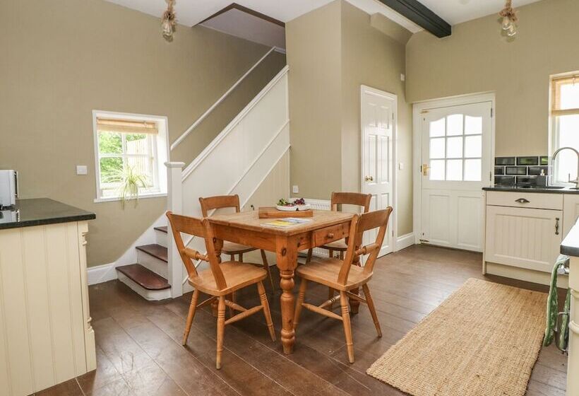 Warren House Cottage