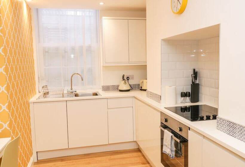 West Cliff Apartment