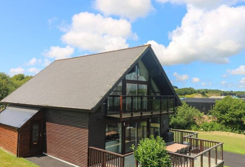 Willow Lodge, Retallack