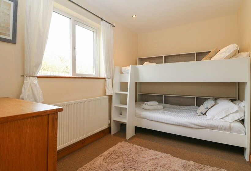 Willow Lodge, Retallack