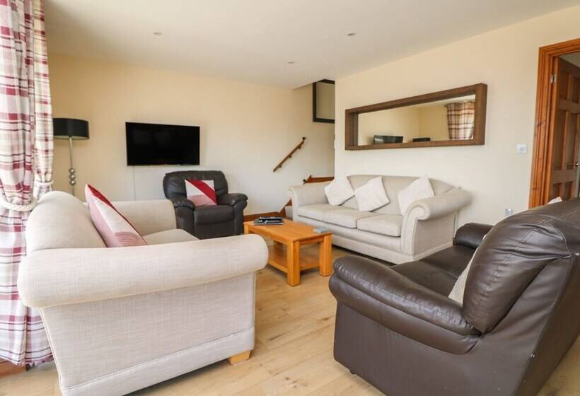 Willow Lodge, Retallack