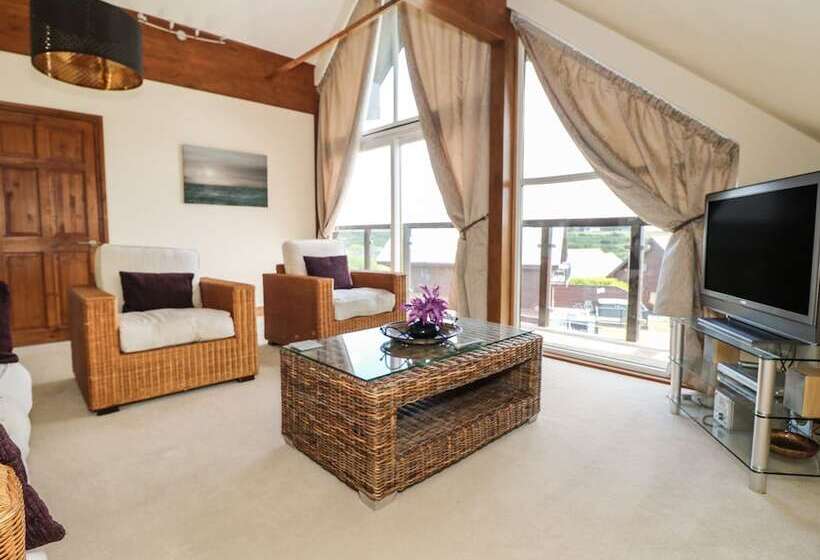 Willow Lodge, Retallack