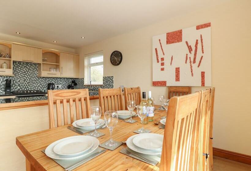 Willow Lodge, Retallack