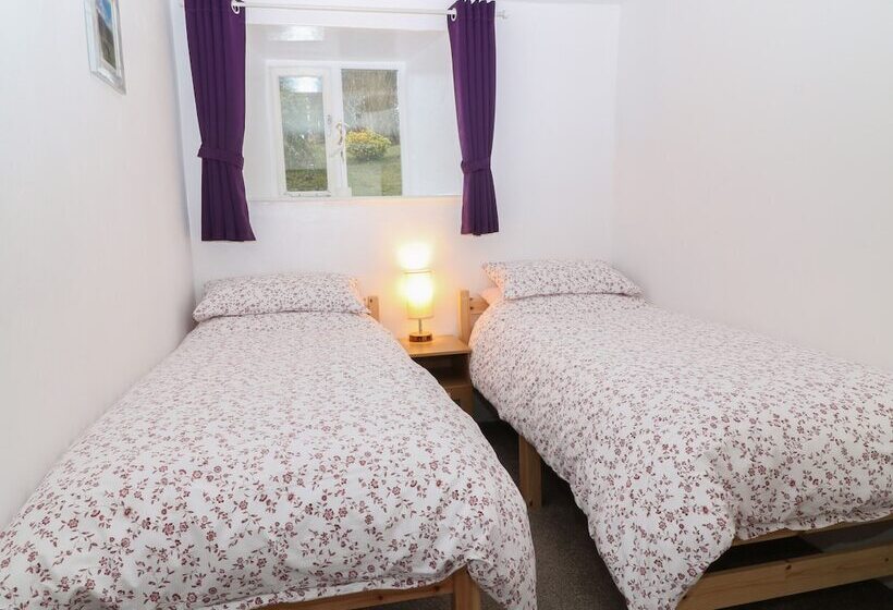 Wingstone Farm Cottage