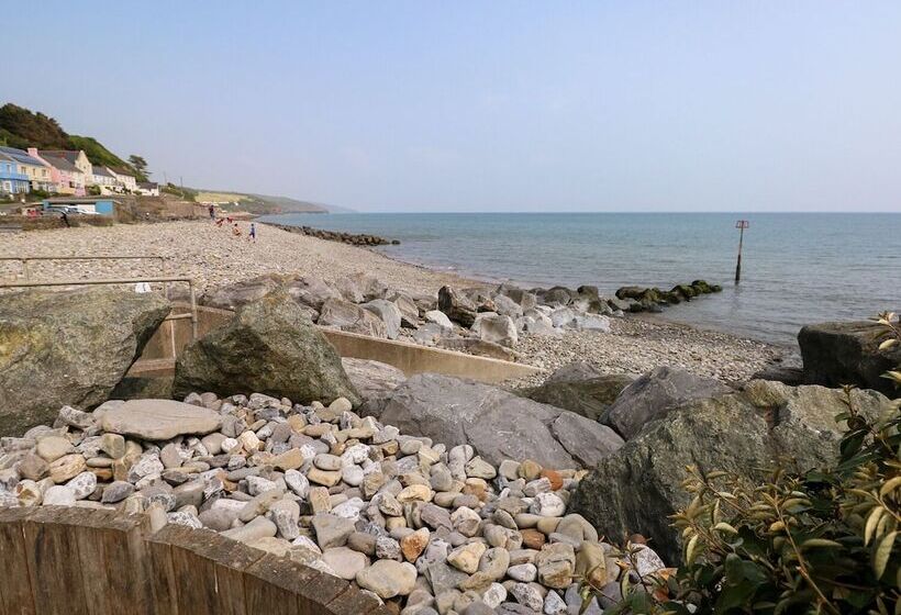 1 Mill Farm Cottages