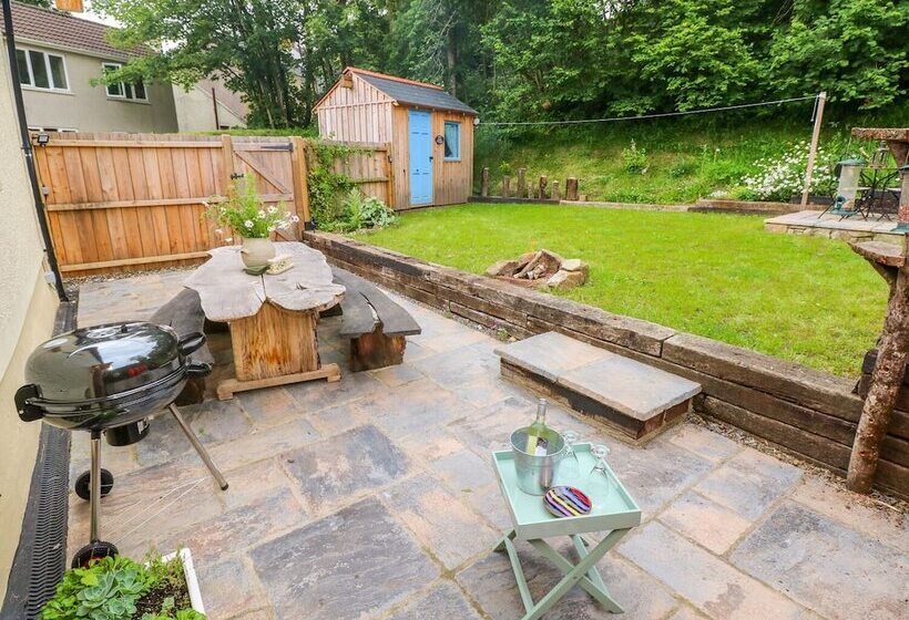 1 Mill Farm Cottages