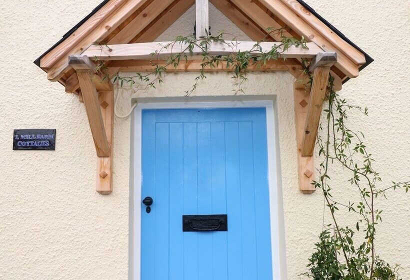 1 Mill Farm Cottages