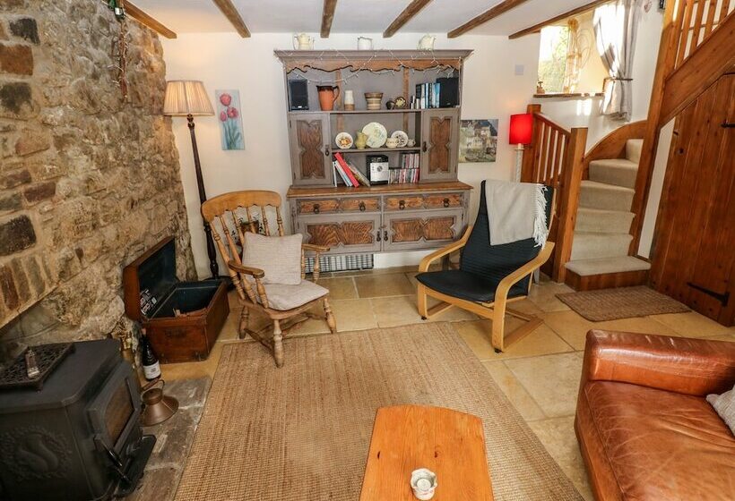 1 Mill Farm Cottages