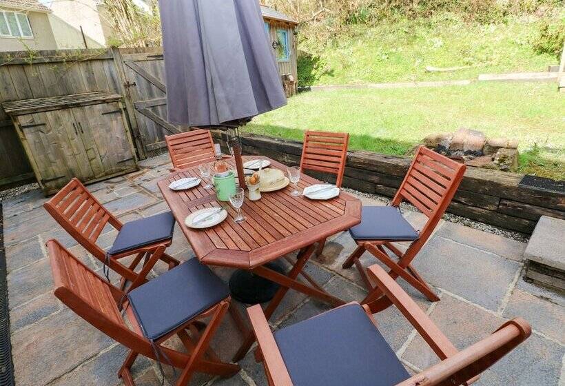 1 Mill Farm Cottages