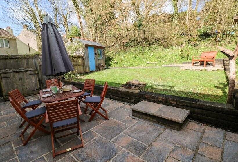 1 Mill Farm Cottages