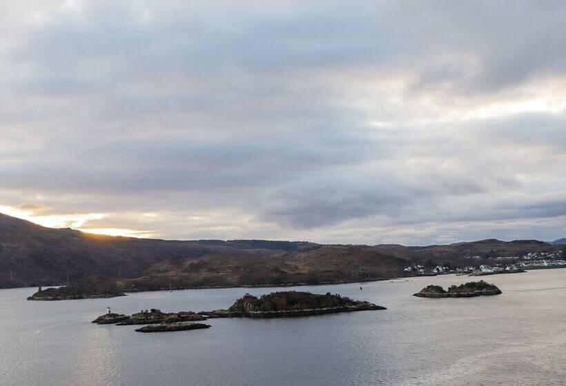 25 Langlands Terrace