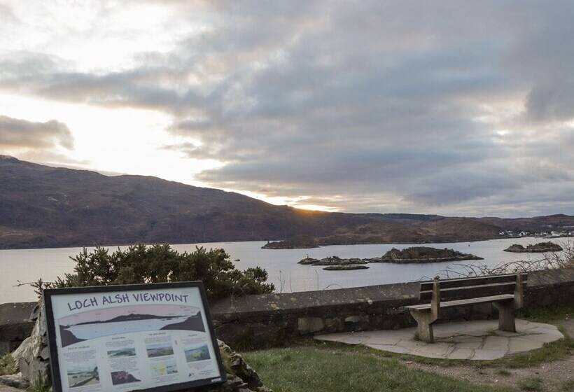 25 Langlands Terrace