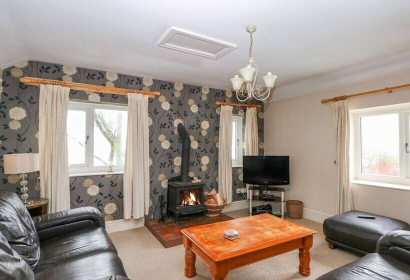 Bowden Head Farmhouse Cottage