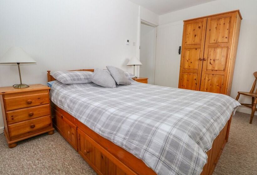 Bowden Head Farmhouse Cottage