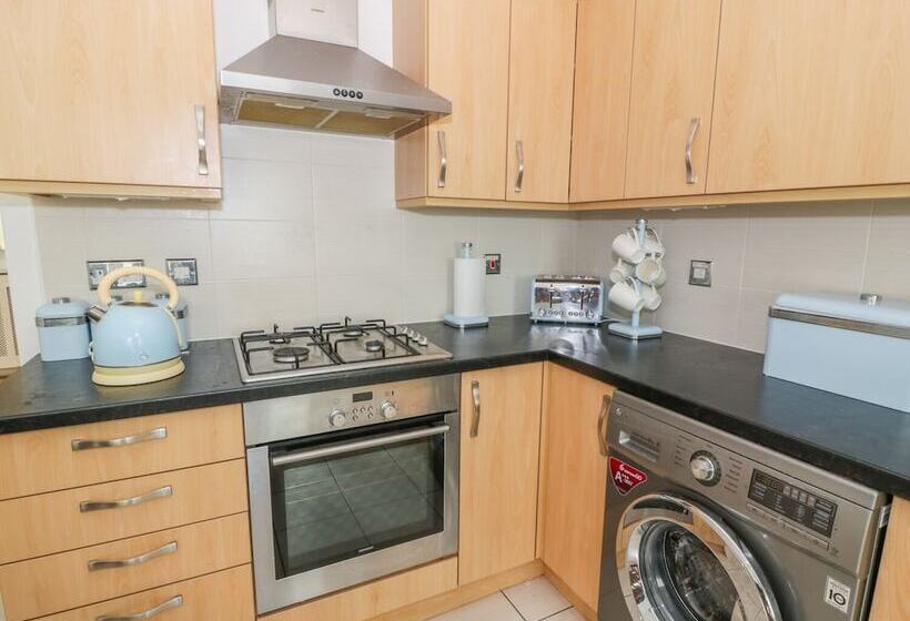 Bright And Beautiful