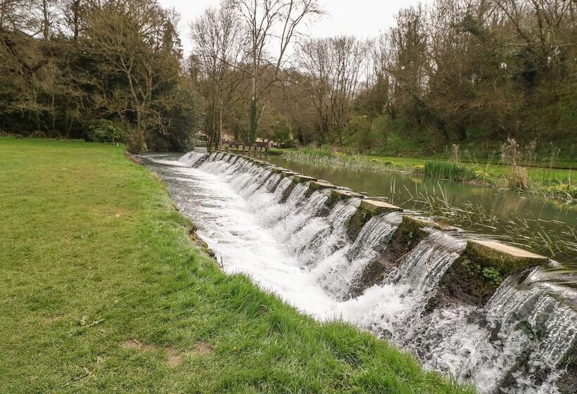 Castle Combe Cottage