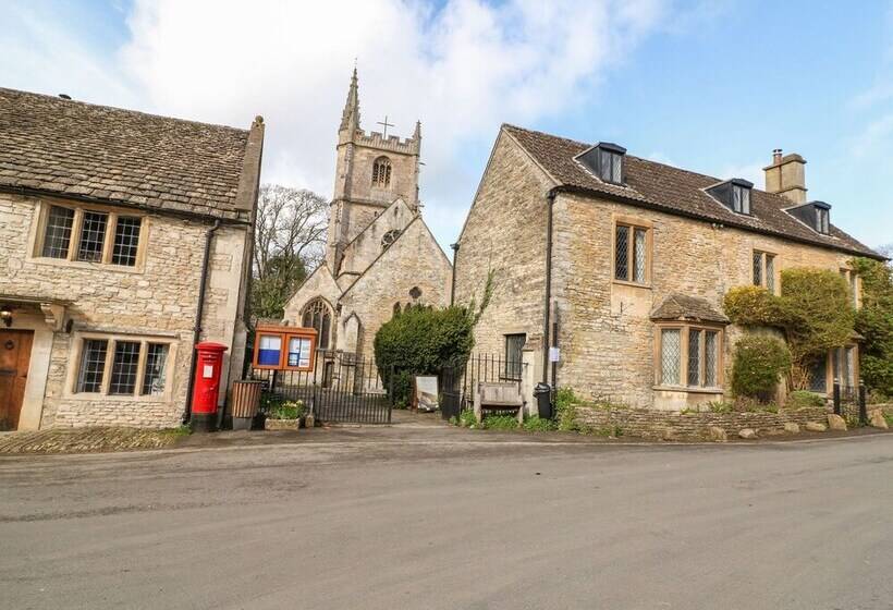 Castle Combe Cottage