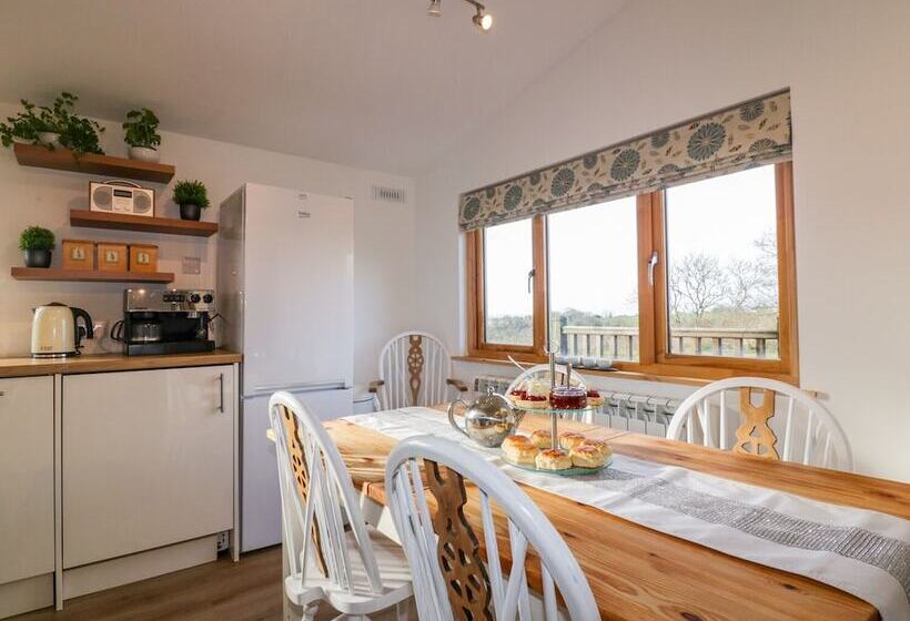 Costentyn, Tor Down Quarry