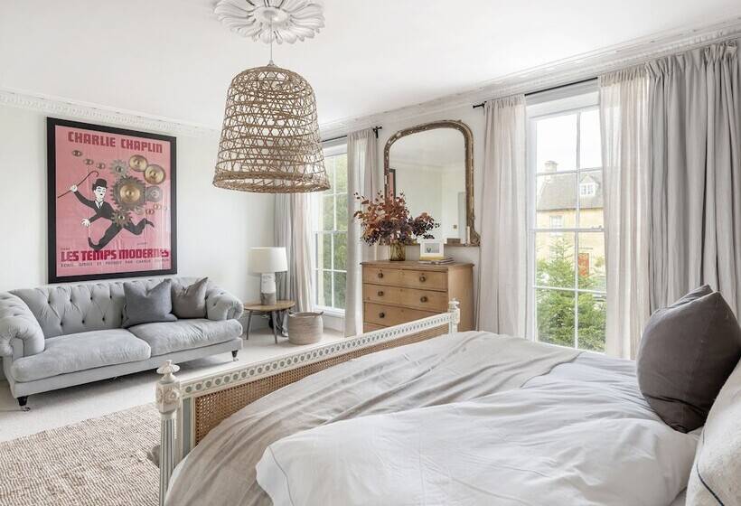 Cotswold House
