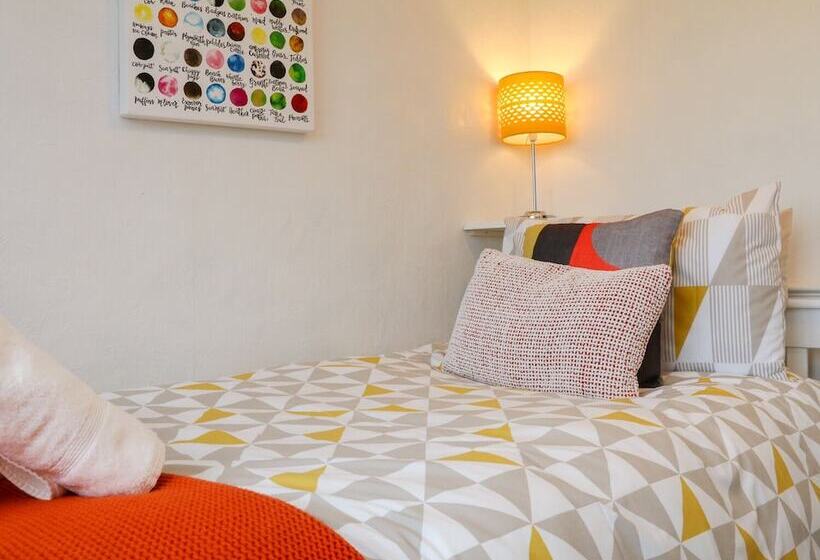 Easter Cottage