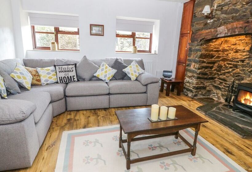 Garth Cottage
