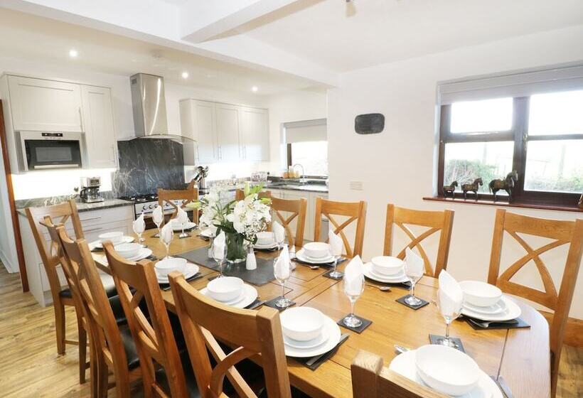 Garth Cottage