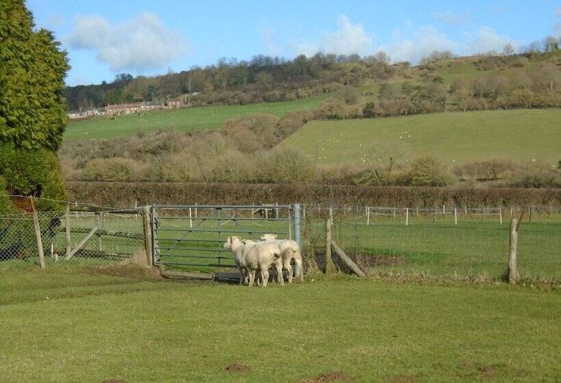 Greenham Cottage
