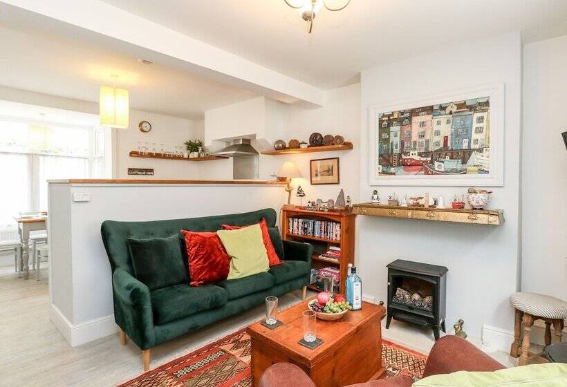 Harbour Catch Cottage