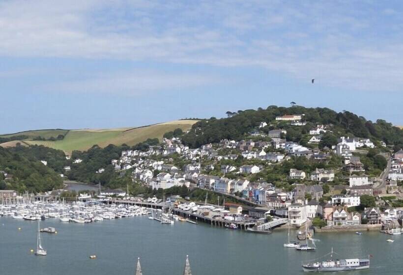 Harbour Heights