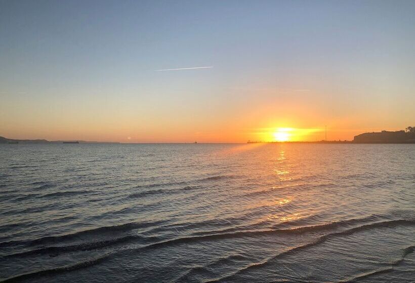 Harbour Watch Apartment 1