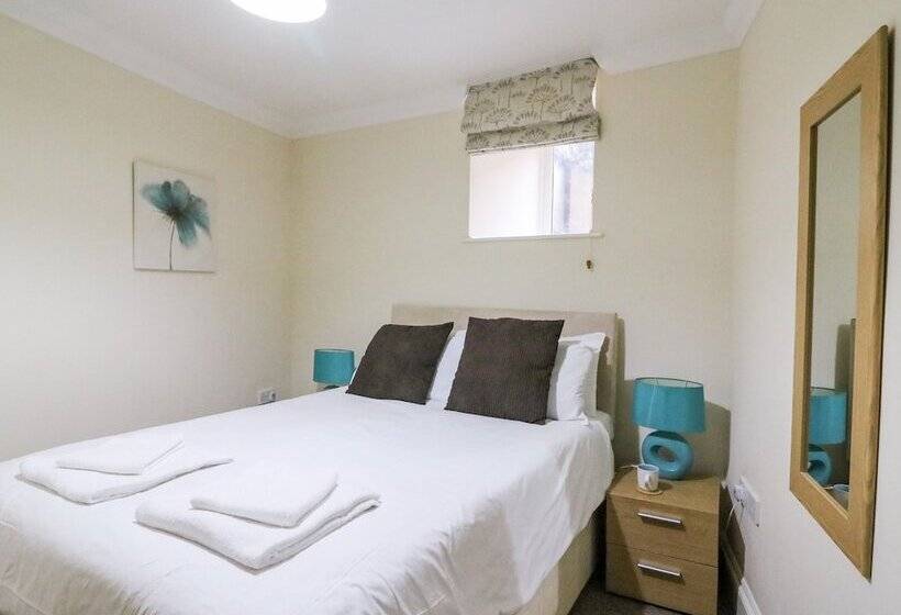 Harbour Watch Apartment 1