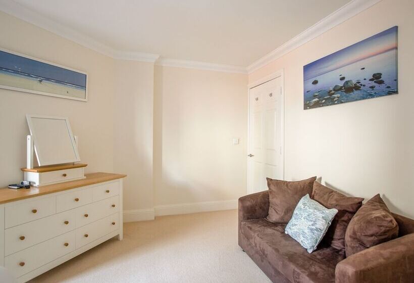 Harbourside Penthouse