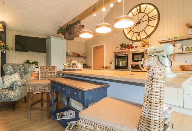 High Rigg Woodland Cottage