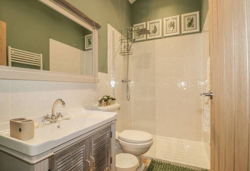 High Rigg Woodland Cottage