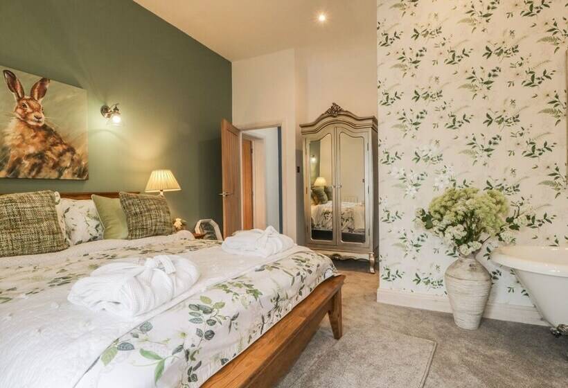 High Rigg Woodland Cottage