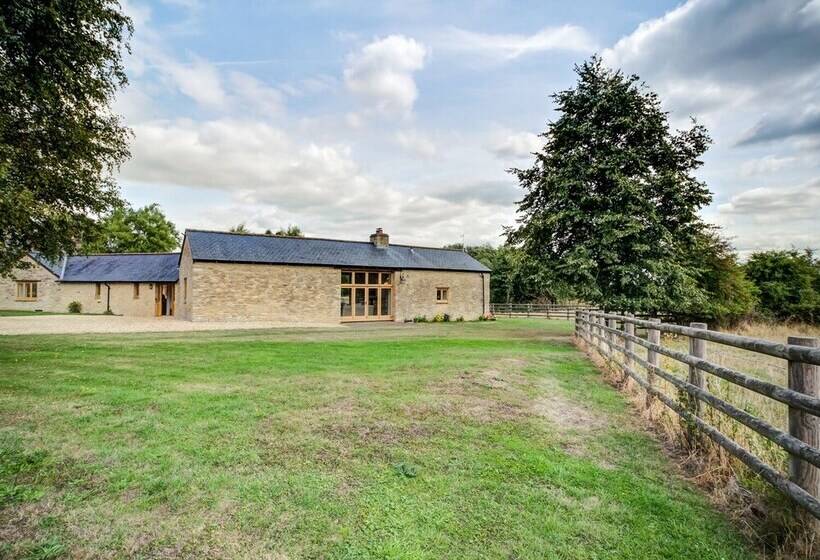 Lower Farm Barn