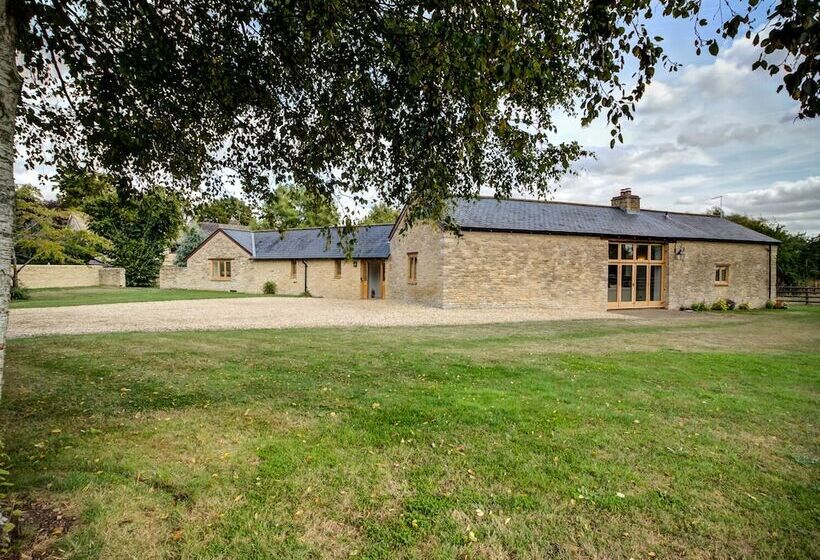 Lower Farm Barn
