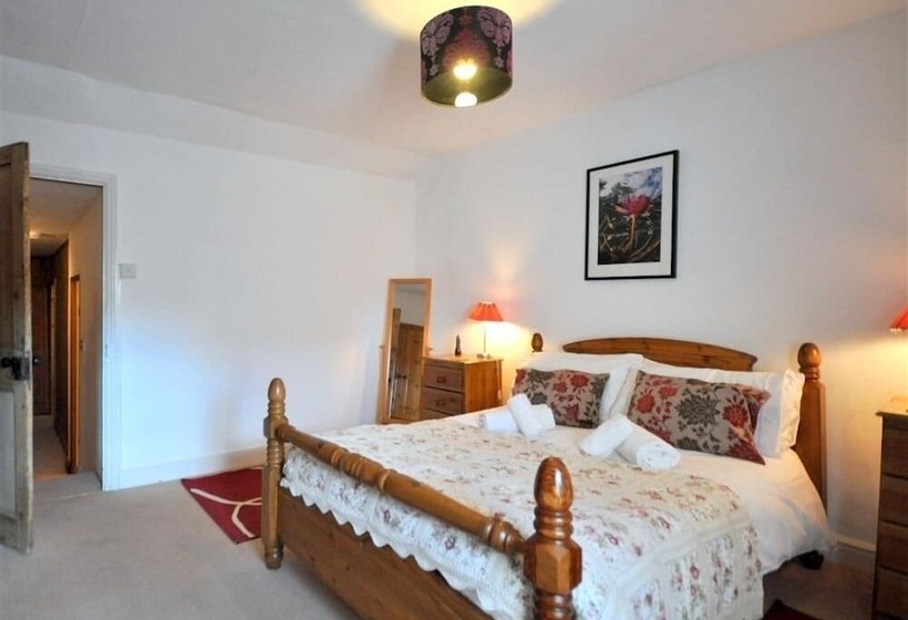 Neptune Cottage