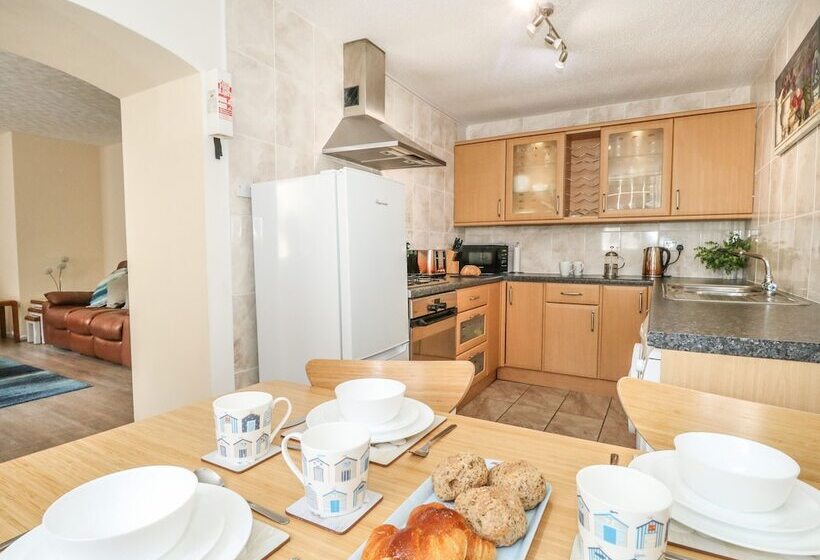 Old Malthouse Apartment