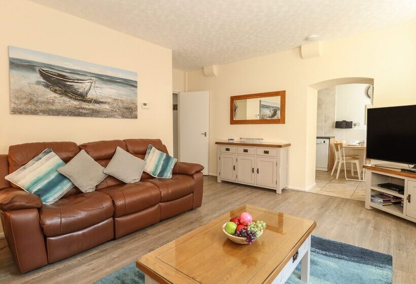 Old Malthouse Apartment