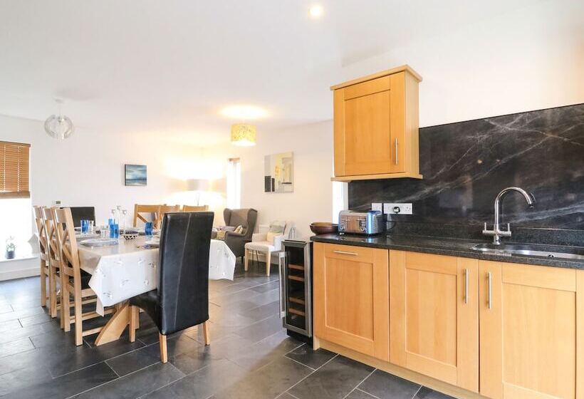 Osprey House Portland