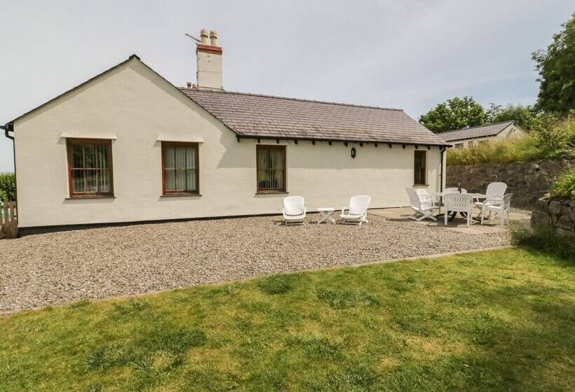 Pen Y Bryn Cottage