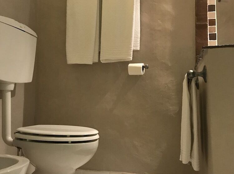 بنسيون Casa De Terena