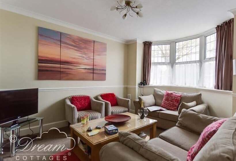 Redcliff View Lodge