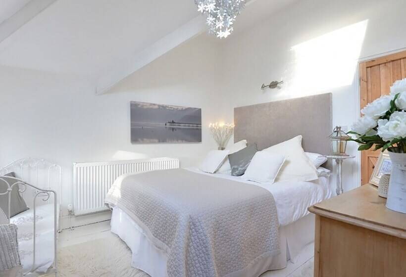 Rhianfa Cottage
