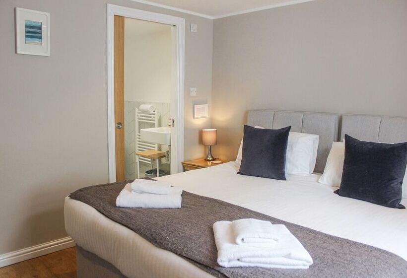 Sandcastles 15a Fore Street